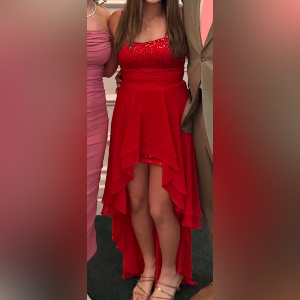 Elegant Red Evening Dress for formal events. Worn once to gala
